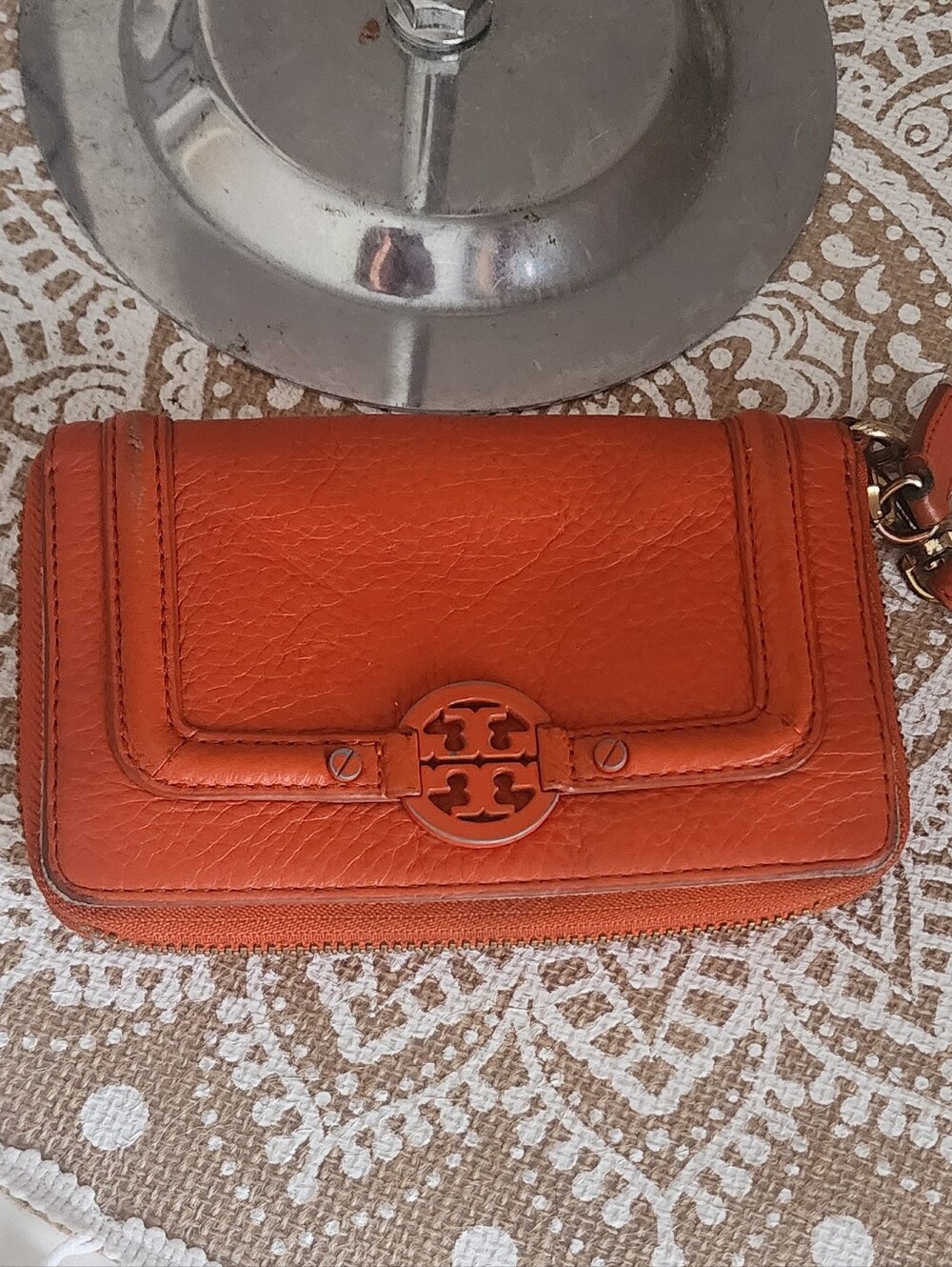 Tory Burch Amanda Orange Leather Zip Wristlet Wallet